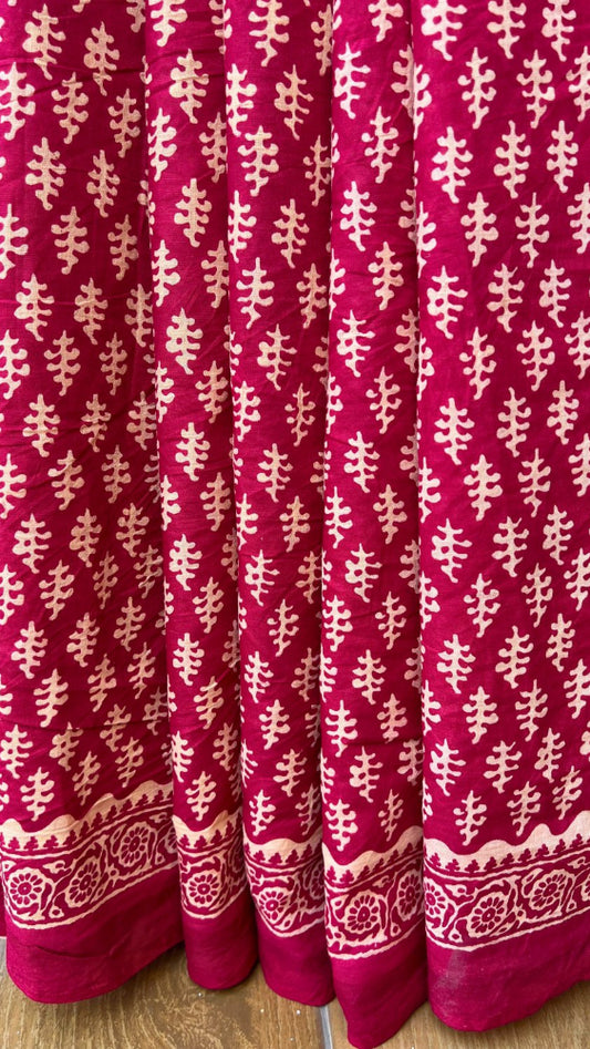 Maheshwari dabu printed maroon cotton saree