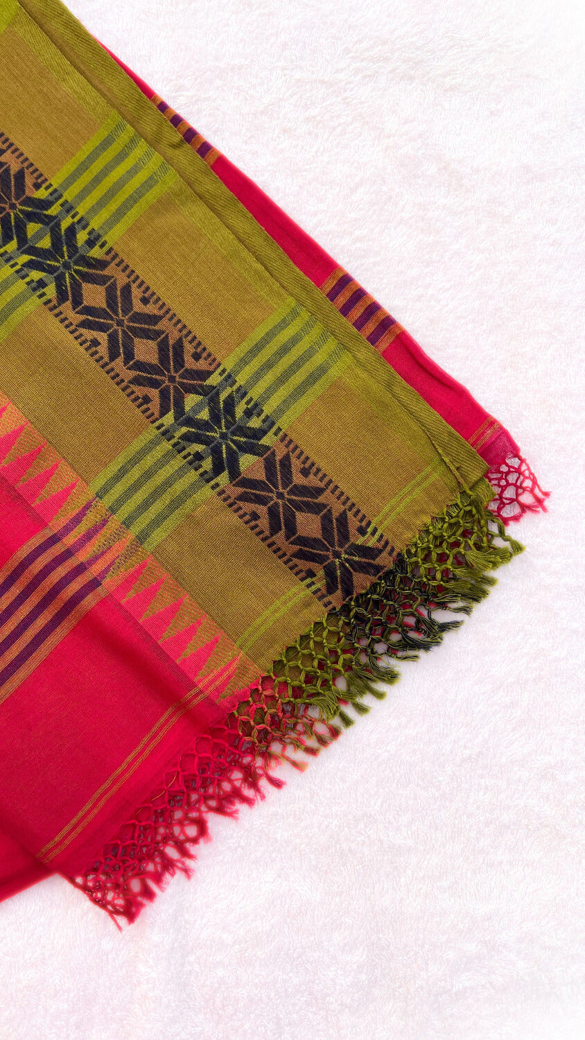 Pink Handloom cotton saree with green border