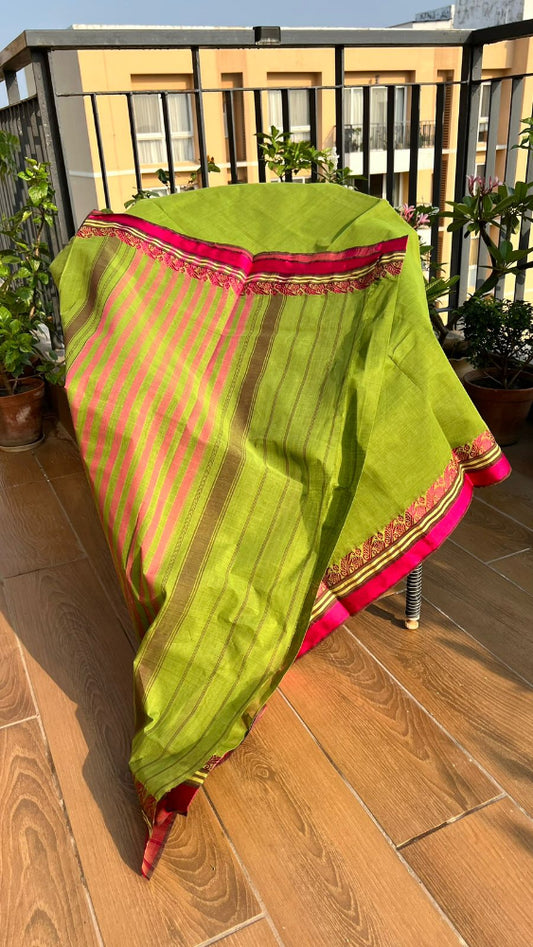 Green starched Dhonekhali