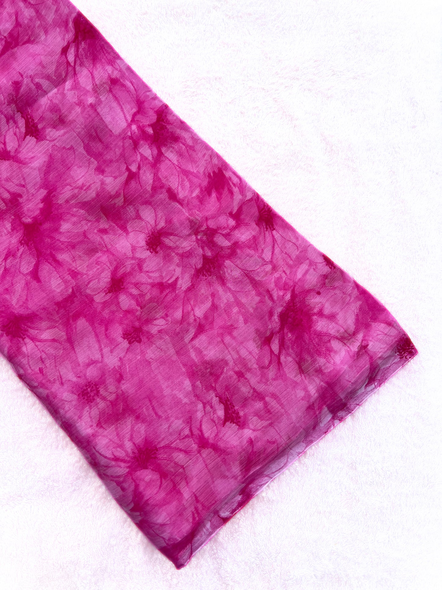 Pink floral print Saree